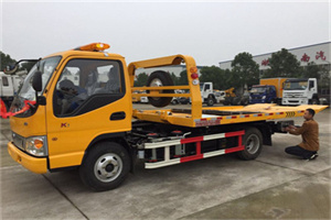 铜鼓哪里有拖车服务