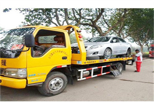 铜鼓附近24小时汽车拖车服务热线