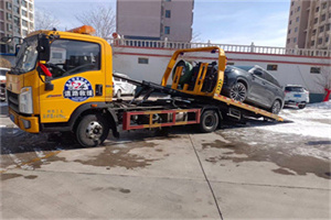 铜鼓救援拖车费用怎么算